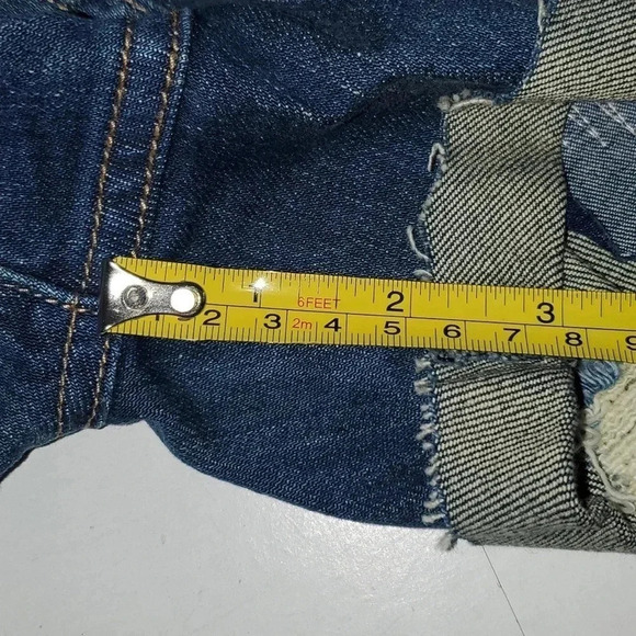 BLANK NYC Distressed Roll Up "The Fulton" Jean Shorts Size 25 NWT - Picture 8 of 8